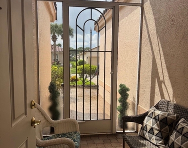 360 Nw Sunview Way - Photo Thumbnail 47