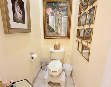 360 Nw Sunview Way - Photo Thumbnail 21