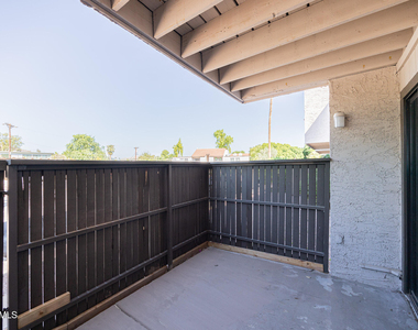 2938 N 61st Place - Photo Thumbnail 2
