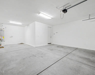4418 W Federal Way - Photo Thumbnail 25