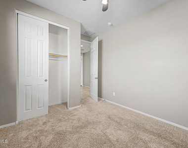 4418 W Federal Way - Photo Thumbnail 20