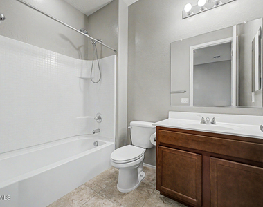 4418 W Federal Way - Photo Thumbnail 21
