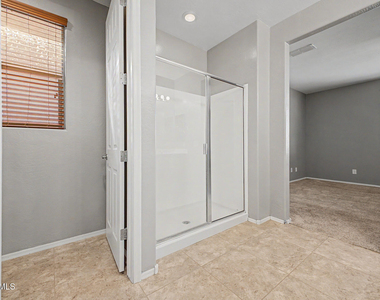 4418 W Federal Way - Photo Thumbnail 14