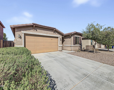 4418 W Federal Way - Photo Thumbnail 1