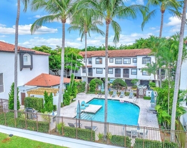 20889 Saint Andrews Boulevard - Photo Thumbnail 1