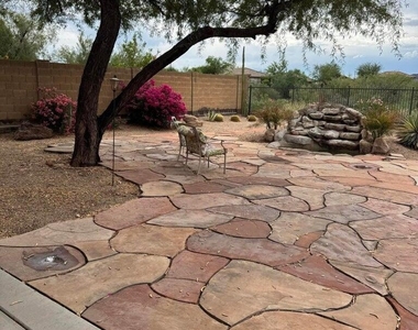 2501 W Lewis And Clark Trail - Photo Thumbnail 2
