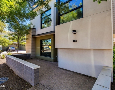 1301 W 4th Street - Photo Thumbnail 39