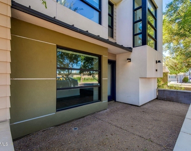1301 W 4th Street - Photo Thumbnail 43