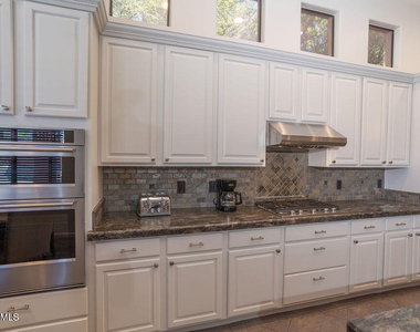8024 E Windwood Lane - Photo Thumbnail 26