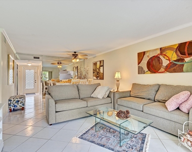 22 Abbey Lane - Photo Thumbnail 7