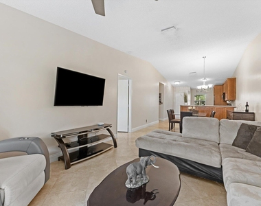 8959 Sunnywood Place - Photo Thumbnail 9