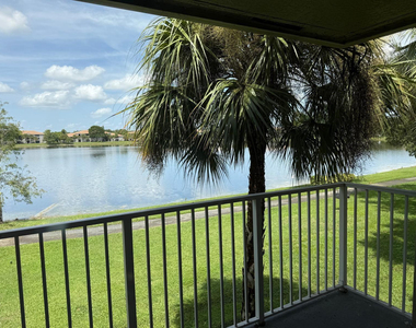 5061 Wiles Road - Photo Thumbnail 13
