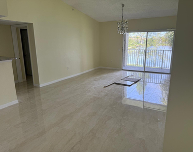 5061 Wiles Road - Photo Thumbnail 6