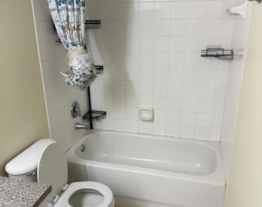 5061 Wiles Road - Photo Thumbnail 17