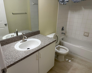 5061 Wiles Road - Photo Thumbnail 27