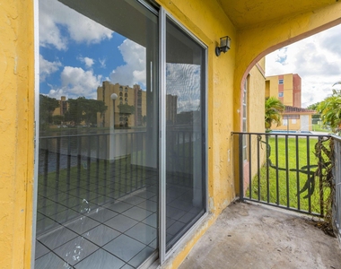 4707 Nw 7th Street - Photo Thumbnail 22