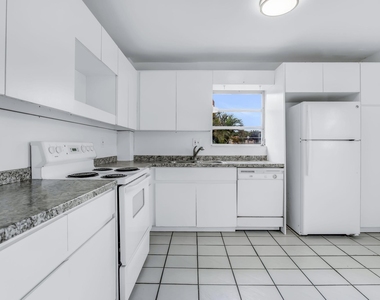 4707 Nw 7th Street - Photo Thumbnail 16
