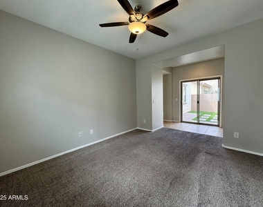 419 N Ranger Court - Photo Thumbnail 7