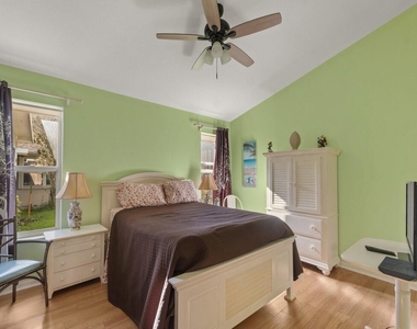 415 Nw Marsala Terrace - Photo Thumbnail 19