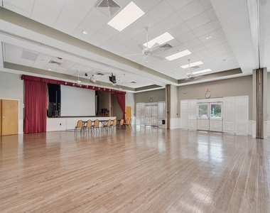 415 Nw Marsala Terrace - Photo Thumbnail 38