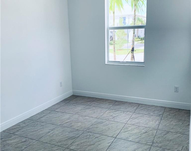 6935 Pines Circle - Photo Thumbnail 3