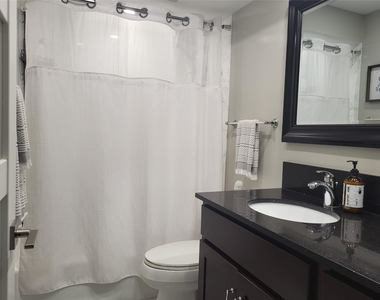 133 N Pompano Beach Boulevard - Photo Thumbnail 13