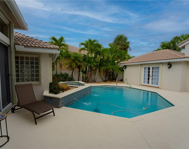 20107 Ocean Key Drive - Photo Thumbnail 20