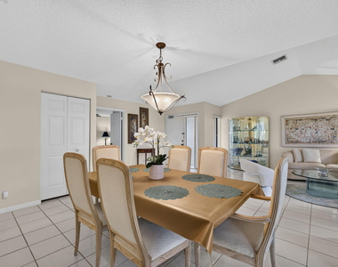 10 Lexington Lane E - Photo Thumbnail 12