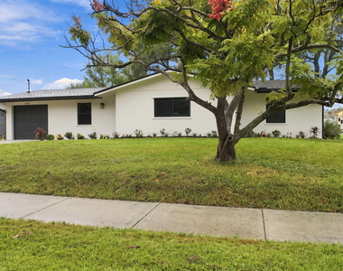 5701 Myrtle Drive - Photo Thumbnail 1