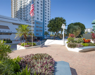 101 Briny Avenue - Photo Thumbnail 36