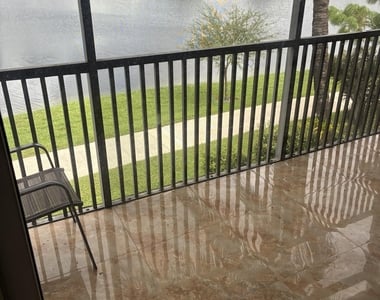 2749 S Oakland Forest Drive S - Photo Thumbnail 9
