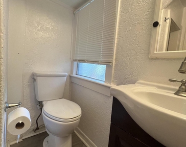 329 N K Street - Photo Thumbnail 16