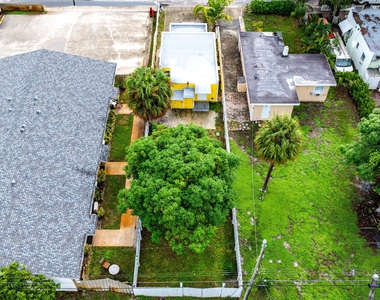 413 N E Street - Photo Thumbnail 18