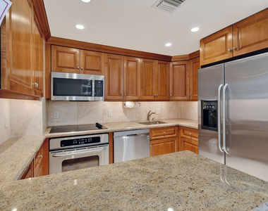 2774 S Ocean Boulevard - Photo Thumbnail 15