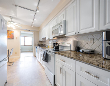 5100 N Ocean Boulevard - Photo Thumbnail 7