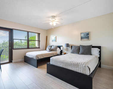 5100 N Ocean Boulevard - Photo Thumbnail 15