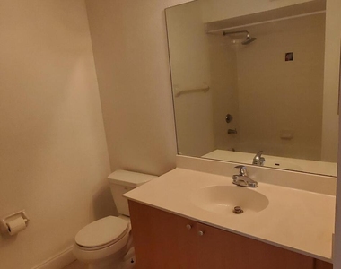 1845 Palm Cove Boulevard - Photo Thumbnail 14