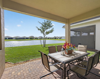 4805 Saint Armands Way - Photo Thumbnail 36