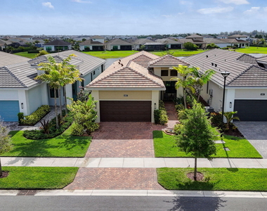4805 Saint Armands Way - Photo Thumbnail 49