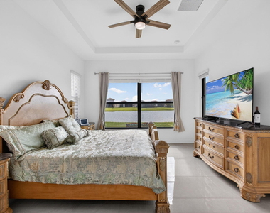 4805 Saint Armands Way - Photo Thumbnail 20