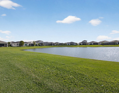 4805 Saint Armands Way - Photo Thumbnail 46