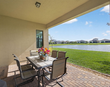 4805 Saint Armands Way - Photo Thumbnail 35