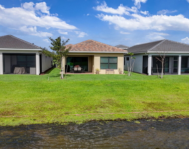 4805 Saint Armands Way - Photo Thumbnail 62