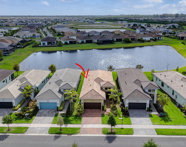4805 Saint Armands Way - Photo Thumbnail 50