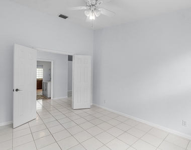 5737 Royal Club Dr. Drive - Photo Thumbnail 17
