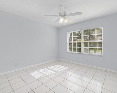 5737 Royal Club Dr. Drive - Photo Thumbnail 15