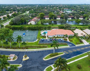 5737 Royal Club Dr. Drive - Photo Thumbnail 34