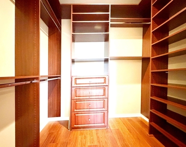 975 Sw 143rd - Photo Thumbnail 8