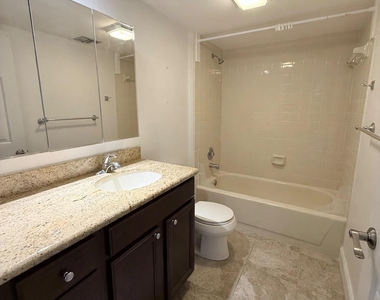 6025 Balboa Circle - Photo Thumbnail 11