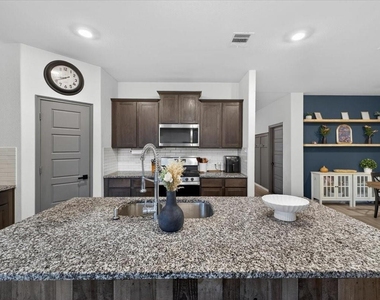 146 Whitetail Way - Photo Thumbnail 14